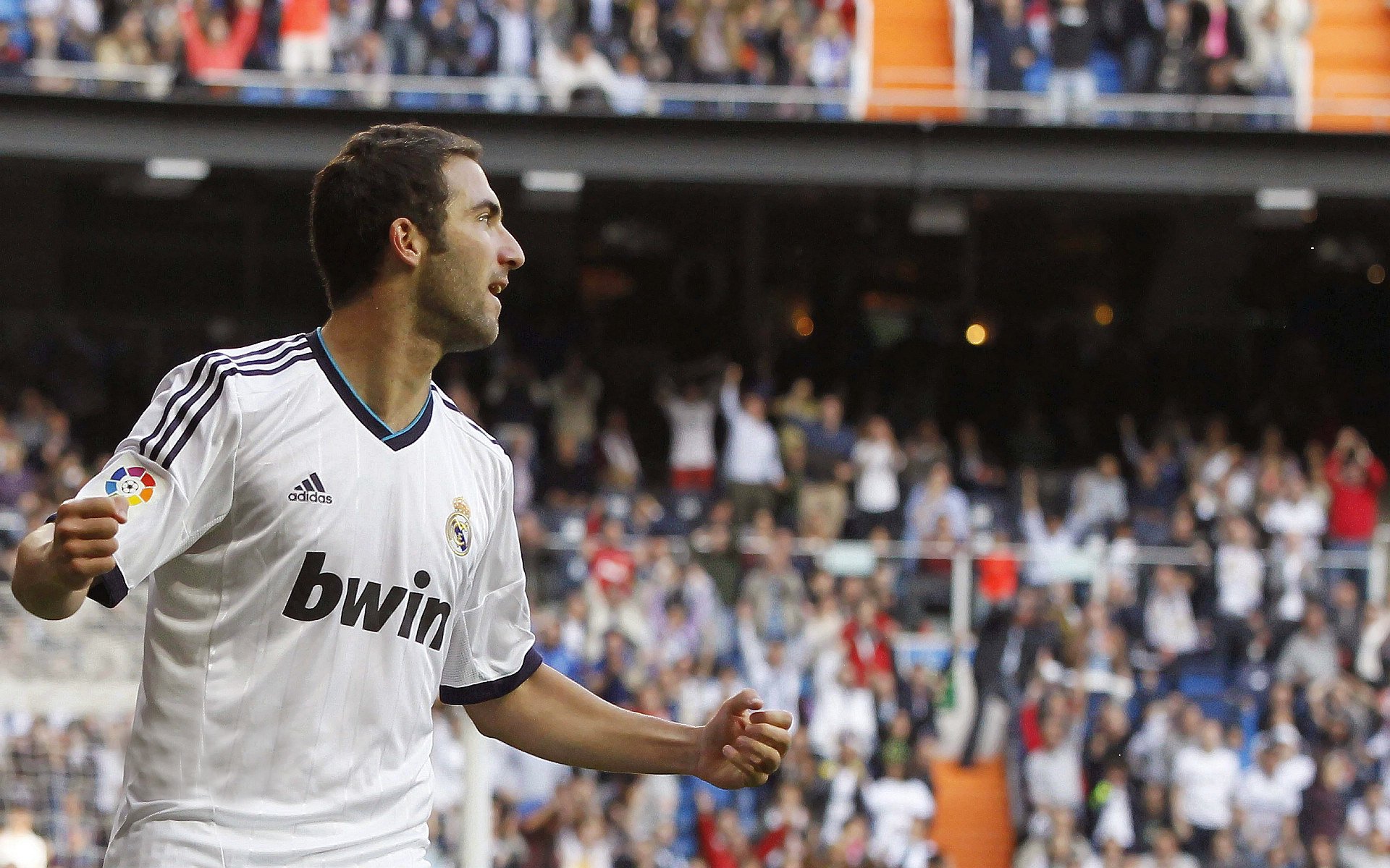 中国足球青训推广活动走进校园，中国足球青训将来的发展